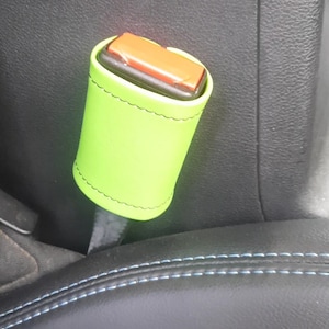 Leather Car Seat Belt Buckle Clip Protector Anti-Scratch Seatbelt