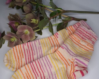 Socken selbstgestrickt, verschiedene Größen