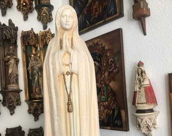 Antique statue of Our Lady of Fatima, 44 cm high.