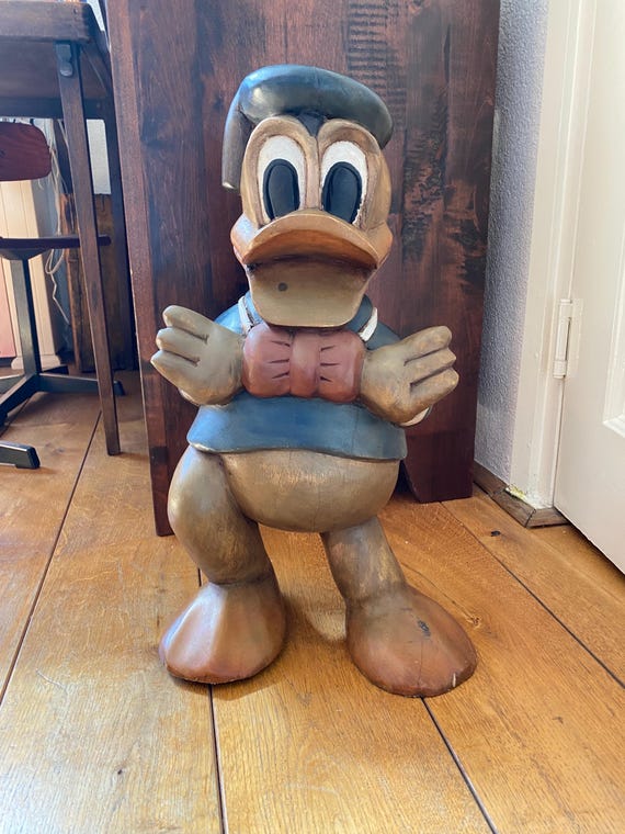 Beautiful Large Wood Carving of Donald Duck as a Sailor, 52 Cm