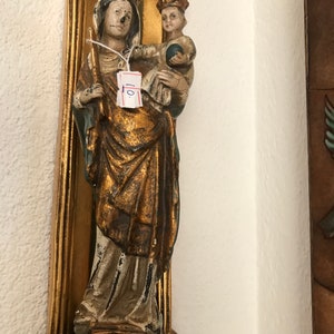 Mary statue with child Jesus Christ, 1920, antique Dutch religious statue sculpture Holy mother madonne, madonna, old.