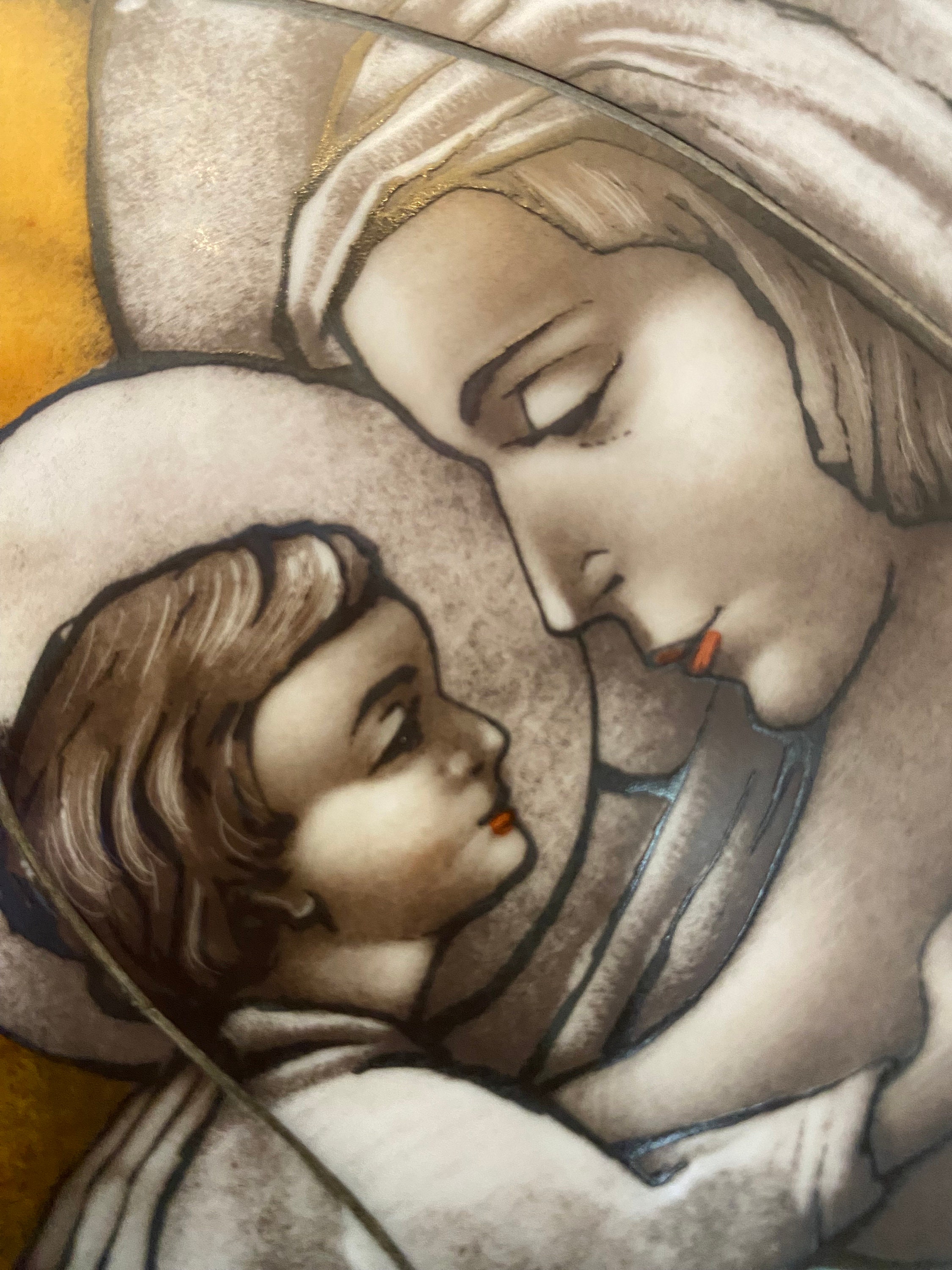 Beautiful icon Mary with baby Jesus. Brothers van Paridon. Stained glass in mosaic. 27x20cm. Exceptionally beautiful.