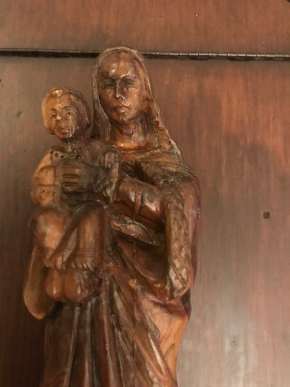 アンティーク マリア像 キリスト教 木彫り 装飾 ネックレス