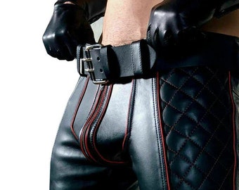 Gesteppte, gepolsterte Herrenhose aus echtem Leder mit roter Paspel | Enge Hose | Diskohose | Gay Hose | Lederhosen | Klassische Rodeo-Kleidung