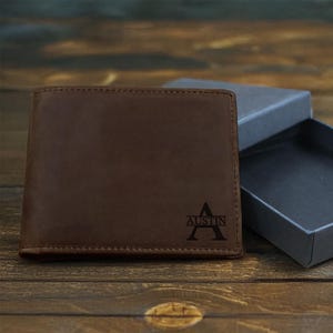 Cartera de cuero personalizada para hombre, billetera RFID grabada, regalo para aniversario, graduación, papá, novio, él, esposo, padre