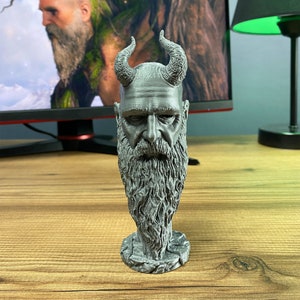 Exquisite 3D Printed God of War Mimir Bust Figure – Unique Gaming Decor for True Fans
