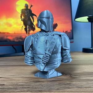 The Mandalorian Bust Figure – Premium Star Wars 3D Printed Collectible for Galactic Decor