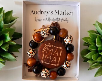 Mama Perlen Armband Schlüsselanhänger, Holz Charm mit Gravur