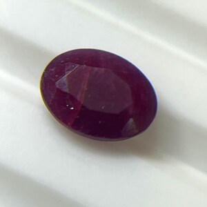 Rubin Scheibe Oval facettiert 8.5x6.5 mm, 1.55Karat Natürlicher Edelstein für individuelle Schmuck, Geschenk für Liebhaber