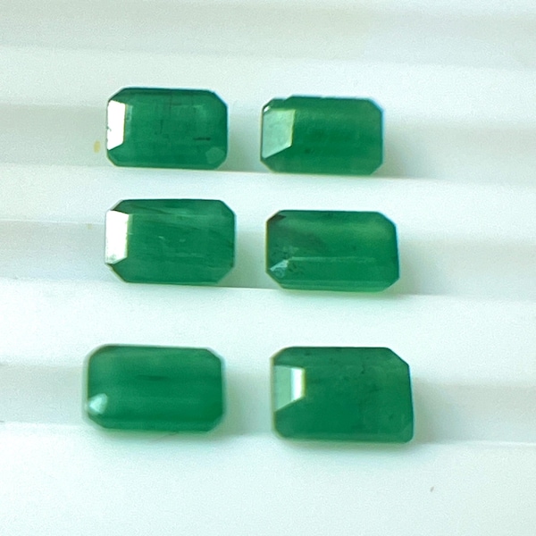 Natürliche Grüne Smaragd Edelsteine: Rechteckschliff 6 x 4 mm, 6 Stück