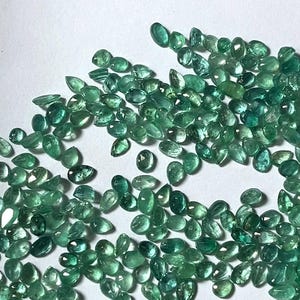 Faceted Green Emerald Gemstone Lot: Mixed Pear & Oval, May Birthstone