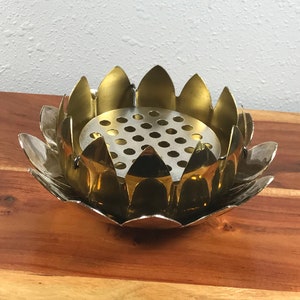 Flower Frog brass Lotus Lily Rose Flower Bowl Arrangement Florist Bud stem Vase Bouquet Arranger Floral Display 3 Piece Vintage