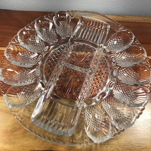 Deviled Egg Tray 2-Pack Deviled Egg Platters Crystal-Cut Plastic