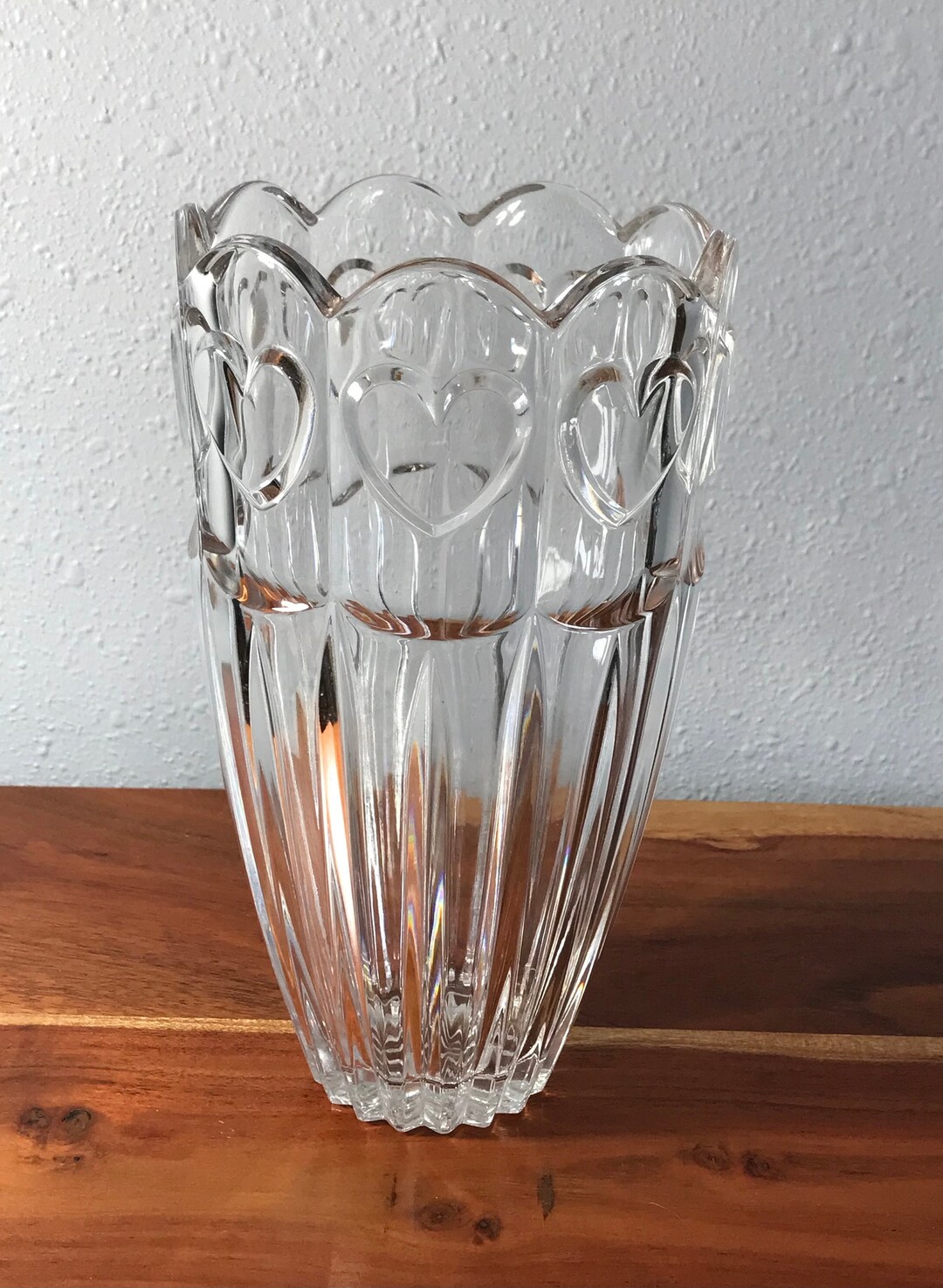 Fifth Avenue Deplomb 24 Lead Crystal Hand Crafted Flower Bud Vase