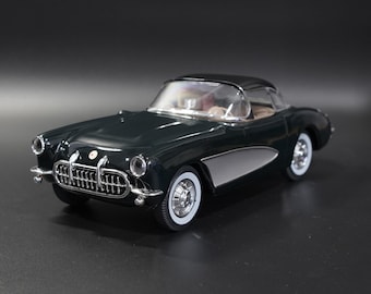 Decanter vintage Jim Beam Corvette del 1957 vuoto con scatola / Bottiglia di whisky classica con auto Chevy nera / Edizione da collezione per bar e taverna