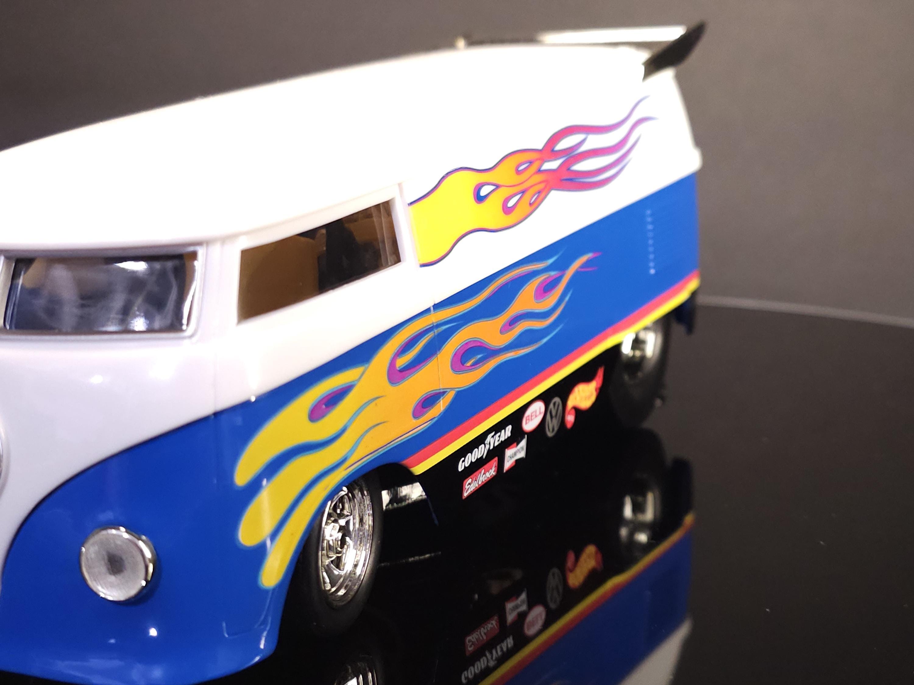 New Box Hot Wheels 1/18 Customized VW Drag Bus - Rare Vintage