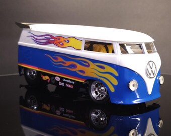 New Box Hot Wheels 1⁄18 Customized VW Drag Bus - Rare Vintage