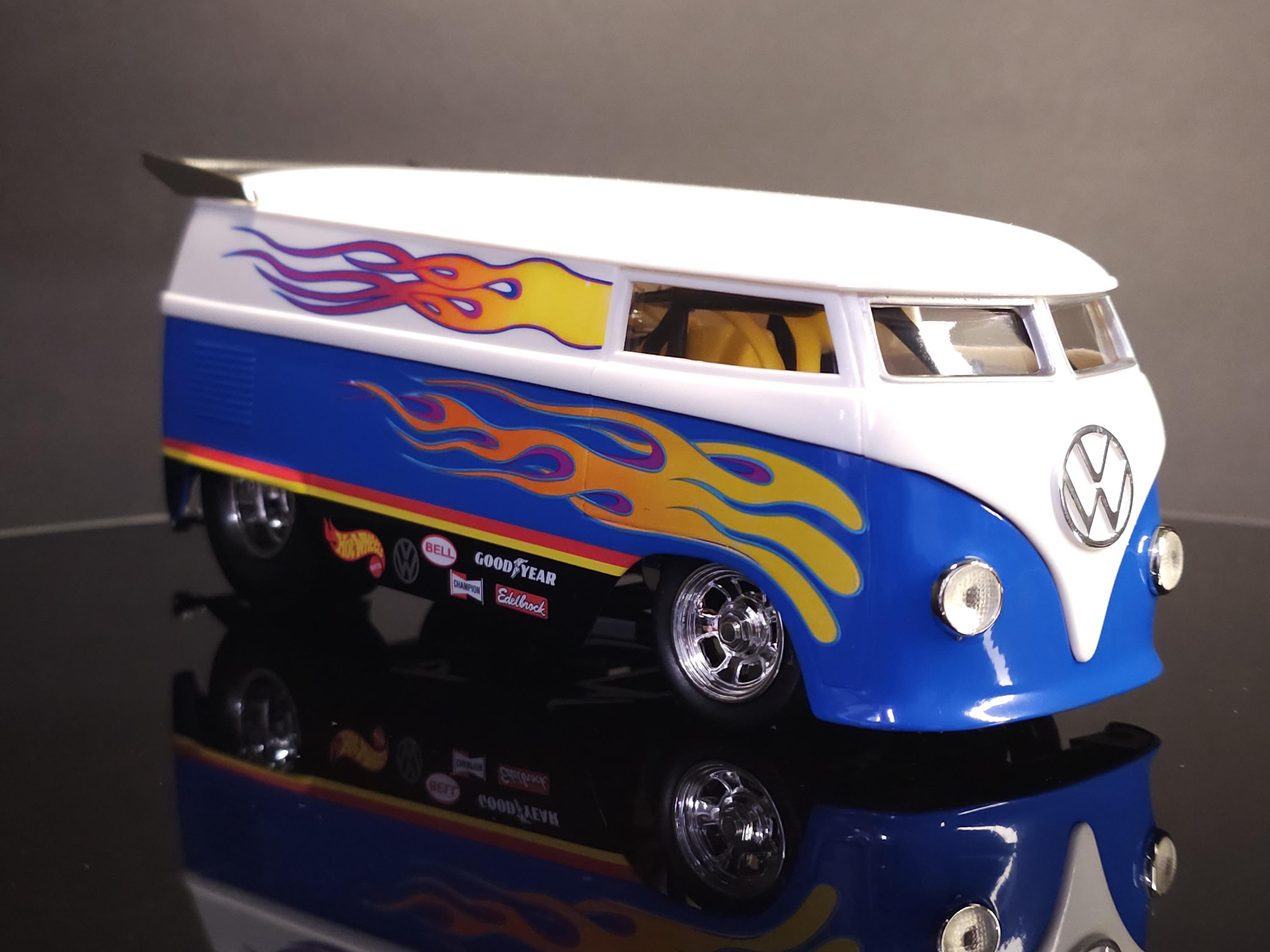 New Box Hot Wheels 1/18 Customized VW Drag Bus - Rare Vintage