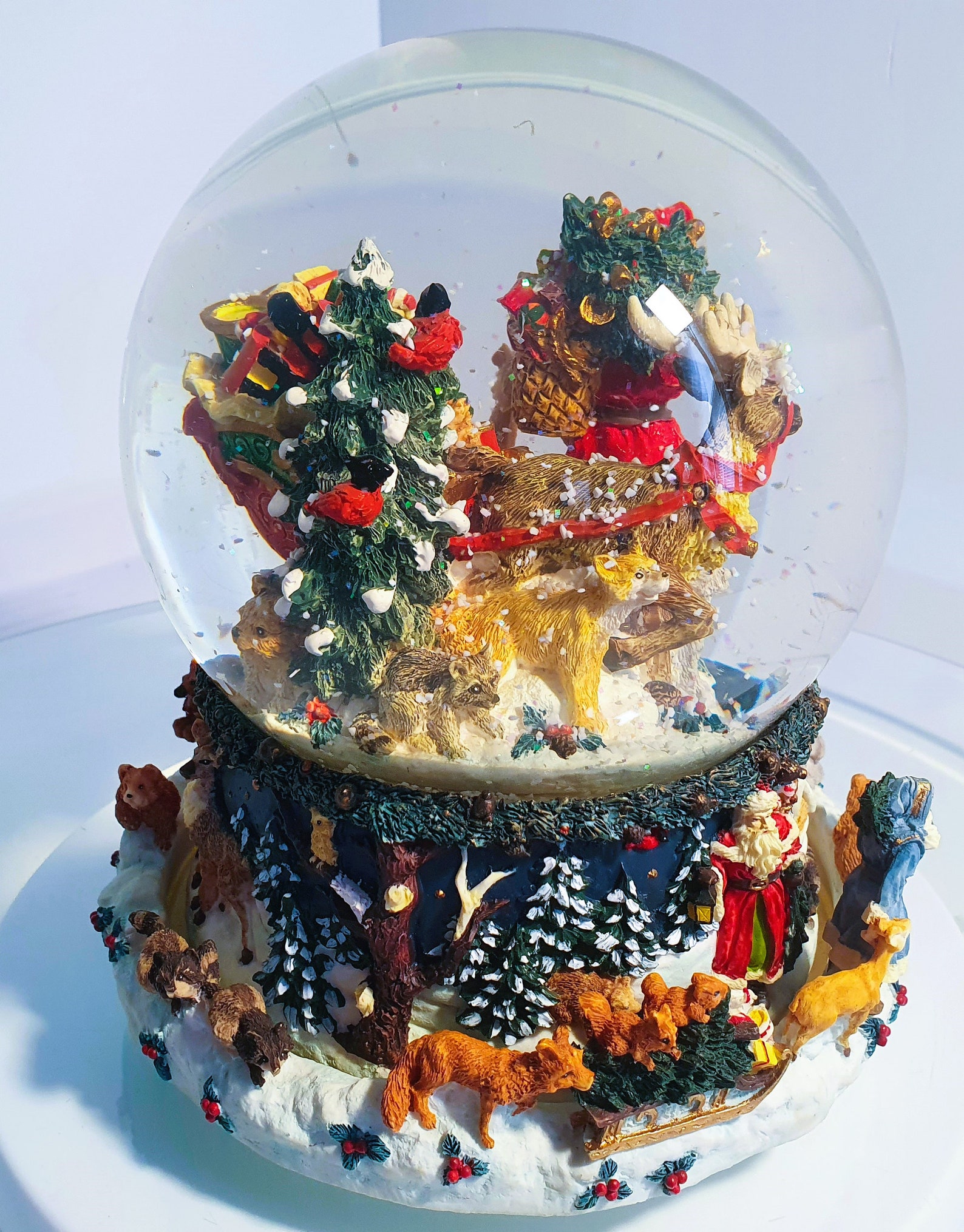 Kirkland Musical Water Globe With Revolving Base 46