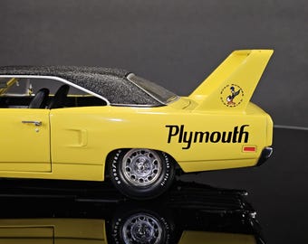 Super Rare 1970 Plymouth Super Bird 426 Hemi Diecast - ERTL 1:18