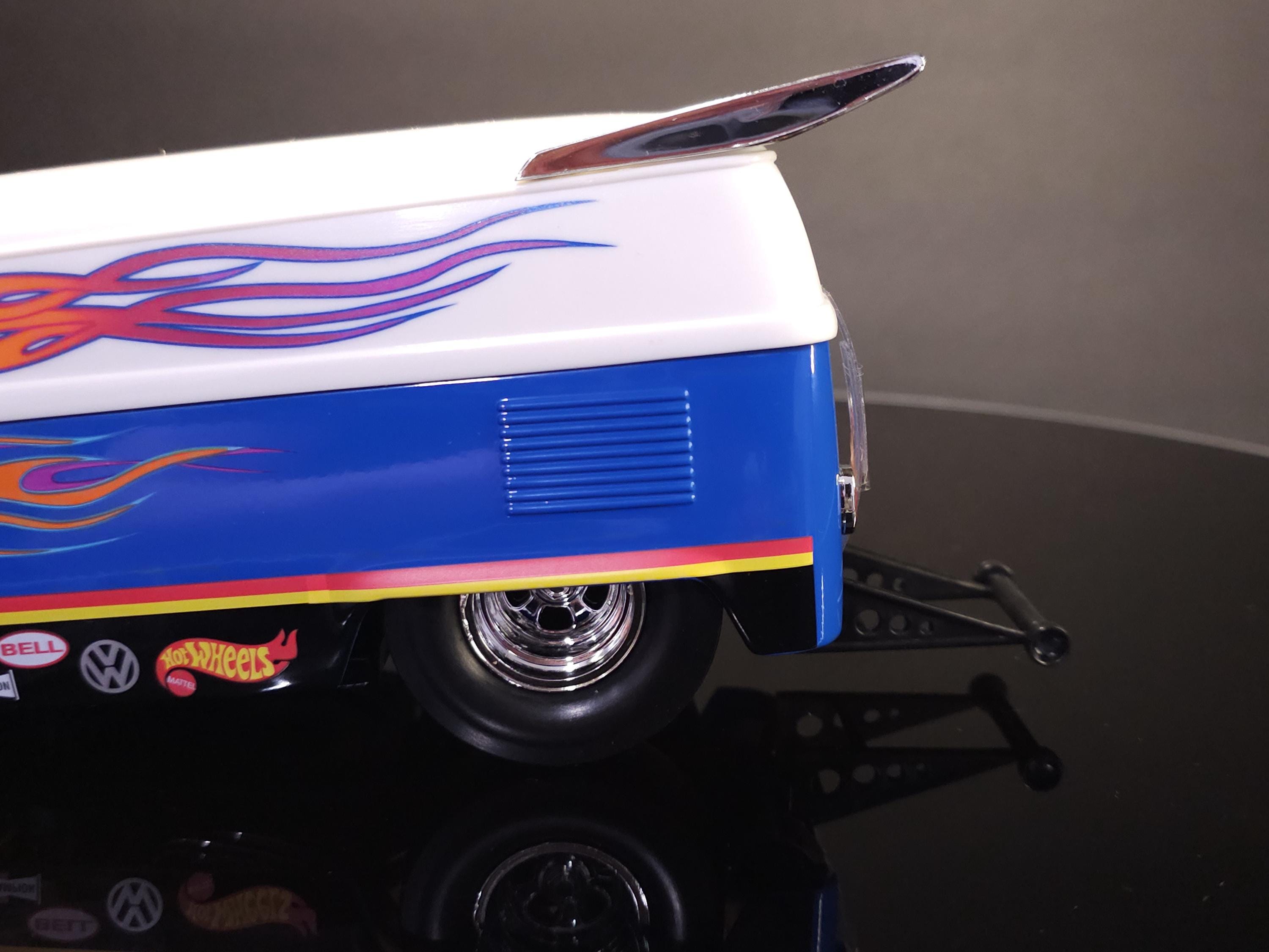 New Box Hot Wheels 1/18 Customized VW Drag Bus - Rare Vintage