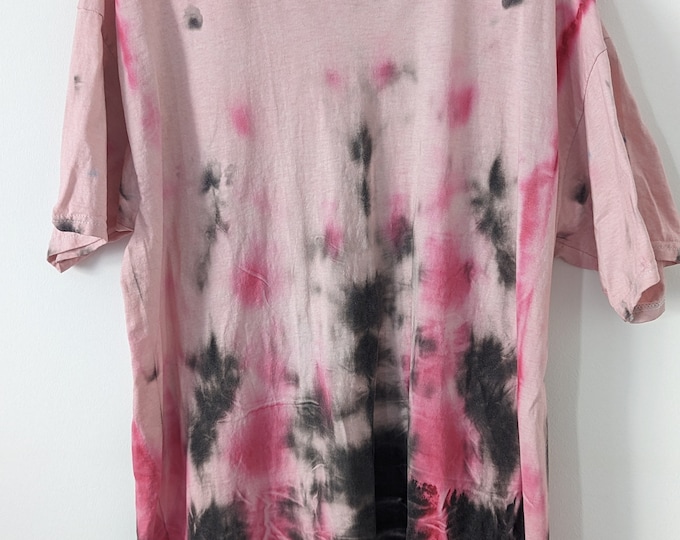 Batik T-Shirt - " Black&Pink " - Unique - (Size XL)