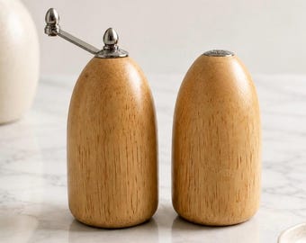 Molinillos de sal y pimienta de madera de bambú: decoración Wabi Sabi torneada a mano, estilo escandinavo de mediados de siglo.