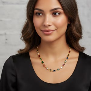 Färgglatt baguettekristallhalsband | 18K guldpläterad tennischoker | Handgjort halsband med flera ädelstenar och berlocker