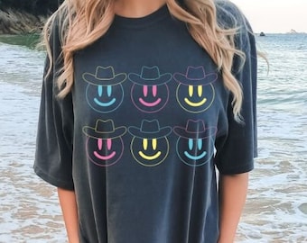 Womens Western Graphic Tee, Comfort Colors Tshirt, Country Concert Tshirt, Oversized Graphic Tee, Cowgirl Tshirt, Cute Country Shirts Cowboy