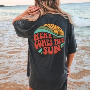 Comfort Colors® Retro Here Comes The Sun t-shirt Boho summer Tshirt Hawaii shirt Vintage Summer t-shirt, Boho Summer Shirt, sun t-shirt