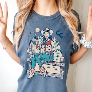 Cowboy Shirt Vintage Cowboy Shirt Retro Cowgirl Shirt vintage Rodeo Shirt Cowgirl Western Graphic Tee Cosmic Cowboy howdy shirt yeehaw