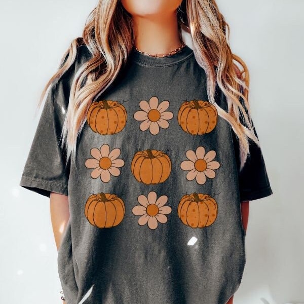 Comfort Colors® vintage floral Pumpkins T-shirt, retro Pumpkin tshirt, cute shirt for fall, Halloween tee, Retro halloween Top, Fall Tshirt
