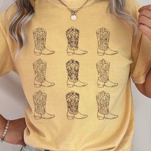 Cowgirl Boots TShirt, Cute Country Tee, Vintage, Retro, Oversized, Western Shirt, Graphic Tees, For Women, Concert Shirt, Rodeo, Cowboy Tee