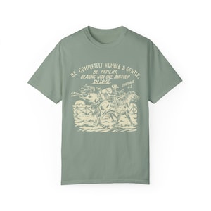 Western Graphic Comfort Colors Shirt, Western Christian Tee, Bibel Vers Tshirt, Religiöses Shirt, Glaube Frauen T-Shirt, Geschenk für Cowgirl Bay