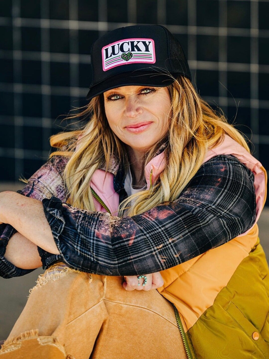 lucky-trucker-cap-trendy-trucker-cap-retro-trucker-cap-womens