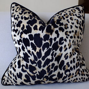 Pillowcase made of luxury upholstery fabric with leopard print, piped pillowcase zdjęcie 8