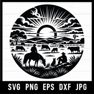 Op de afbeelding: Een zwart-wit cirkelvormig grafisch ontwerp met een ranchscène met een persoon te paard, een zittende persoon met een hond, grazend vee, een windmolen en een zon boven heuvels. De tekst SVG PNG EPS DXF JPG staat onderaan afgebeeld.