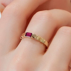 14K Gold Ruby Baguette Ring, Geometric Gold Band with Red Ruby Gemstone, Women’s Fine Jewelry, Anniversary Gift for Her, Engagement Ring