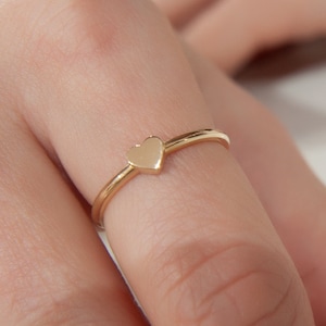 Anillo de corazón de oro, anillo de corazón de oro macizo de 14 quilates para mujer, anillo con símbolo de corazón para mujer, anillo minimalista, anillo de oro fino y delicado, regalo para novia