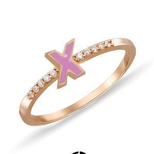 Anillo con inicial de esmalte rosa, anillo con letra X de oro de 14 quilates con diamantes, anillo apilable, letra X de esmalte rosa, regalo único para mujer