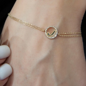 Pulsera con inicial de oro de 14 quilates, pulsera con letra J de diamantes, pulsera de aniversario, pulsera de oro para dama de honor, delicada pulsera de doble cadena