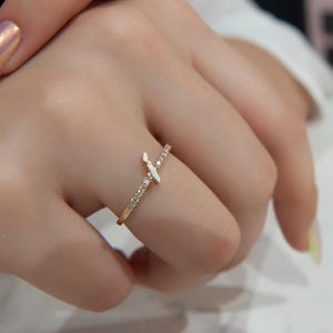 Anillo inicial personalizado, anillo con la letra İ en oro de 14 quilates con diamantes, joyería con nombre personalizado, anillo delicado apilable, regalo para ella