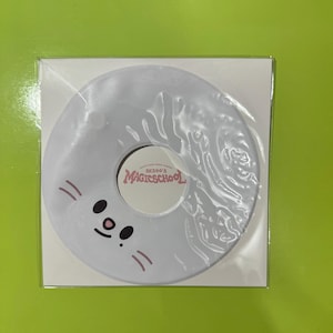 Officiële merchandise Stray Kids SKZOO Magic School in Busan-minitube GEEN pc