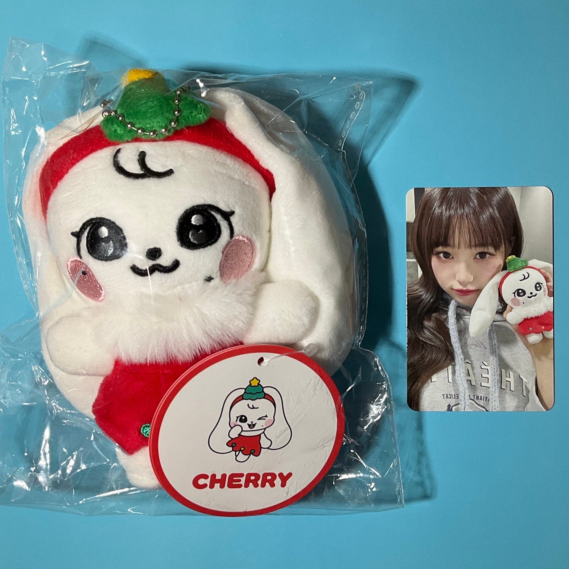 Official IVE MD Minive Christmas Edition Doll Wonyoung Photocard