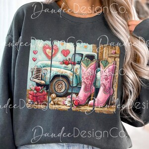 Pincelada Ocidental Valentine PNG, Design de Sublimação Cowgirl Valentine, Design de Caminhão Vintage, Botas Cowgirl Rosa PNG, Cowgirl Valentine