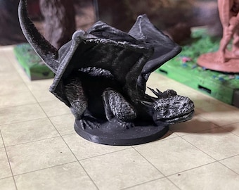 Young Dragon Mini Juvenile | Drake Miniature Monster | Dungeons and Dragons Pathfinder Dragonbane DnD D&D | TTRPG Mini FDM PLA |