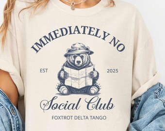 フォックストロット・デルタ・タンゴ反トランプベアTシャツ｜面白い政治Tシャツ FDTコンフォートカラーズバイラルトレンド、フェミニスト抗議Tシャツ