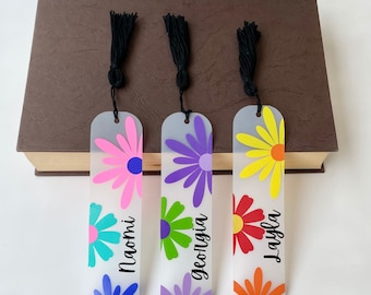 Flower Name Bookmark for Girl, Personalized Book Mark for Daughter, Custom Gift for Her, Teenage Gift for Book Lover, I love Reading Present