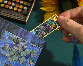 Vintage Floral Metal Bookmark: Hollow Bronzed Design with Tassel, Book Club Gift for Readers