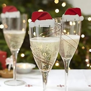 Segnabicchieri a forma di cappello di Babbo Natale / Decorazioni per feste di Natale / Biglietti per apparecchiare la tavola / Ciondoli in vetro (10-30 pezzi)